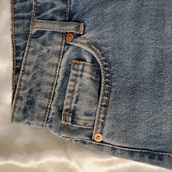 H&M high waisted straight jeans - Picture 8 of 13